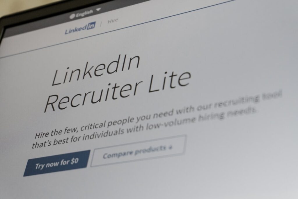Site Do Recrutador Lite Do Linkedin Na Tela Do Laptop Lq7Zkgy43pw