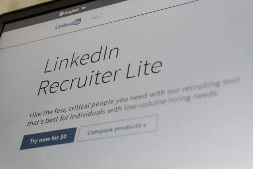 Site Do Recrutador Lite Do Linkedin Na Tela Do Laptop Lq7Zkgy43pw